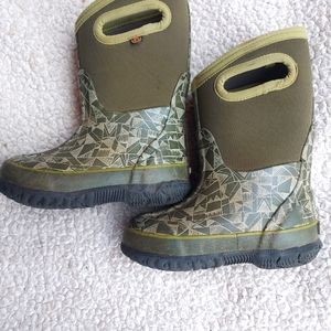 Bogs winter snow size9